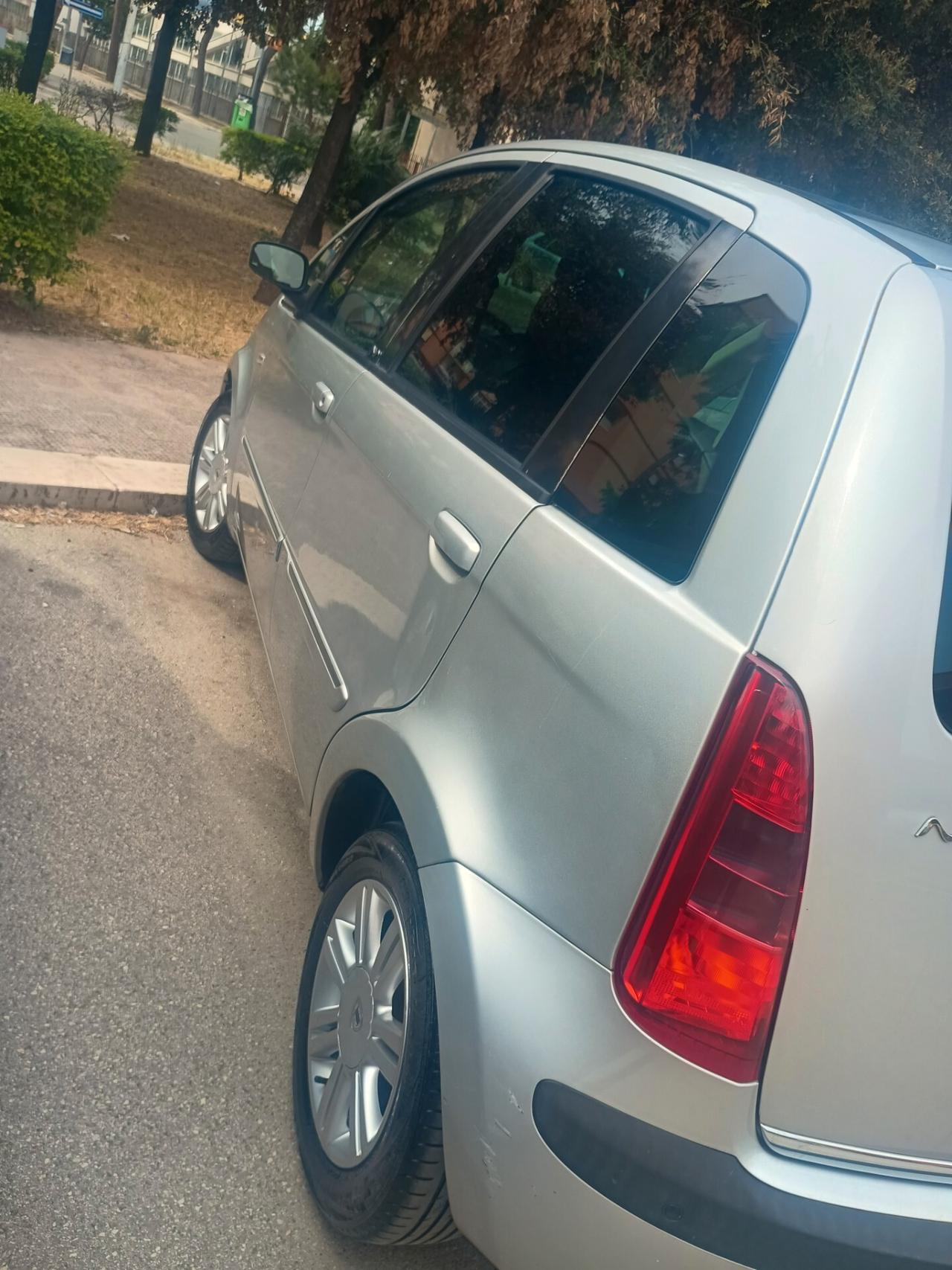 Lancia MUSA 1.9 Multijet Platino