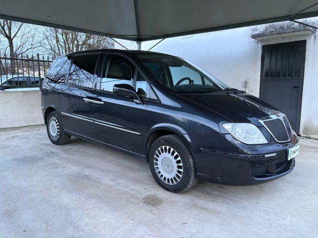 LANCIA Phedra EBNZINA/GPL FINO 09/33 AUTOMATICA 8 POSTI Emblema