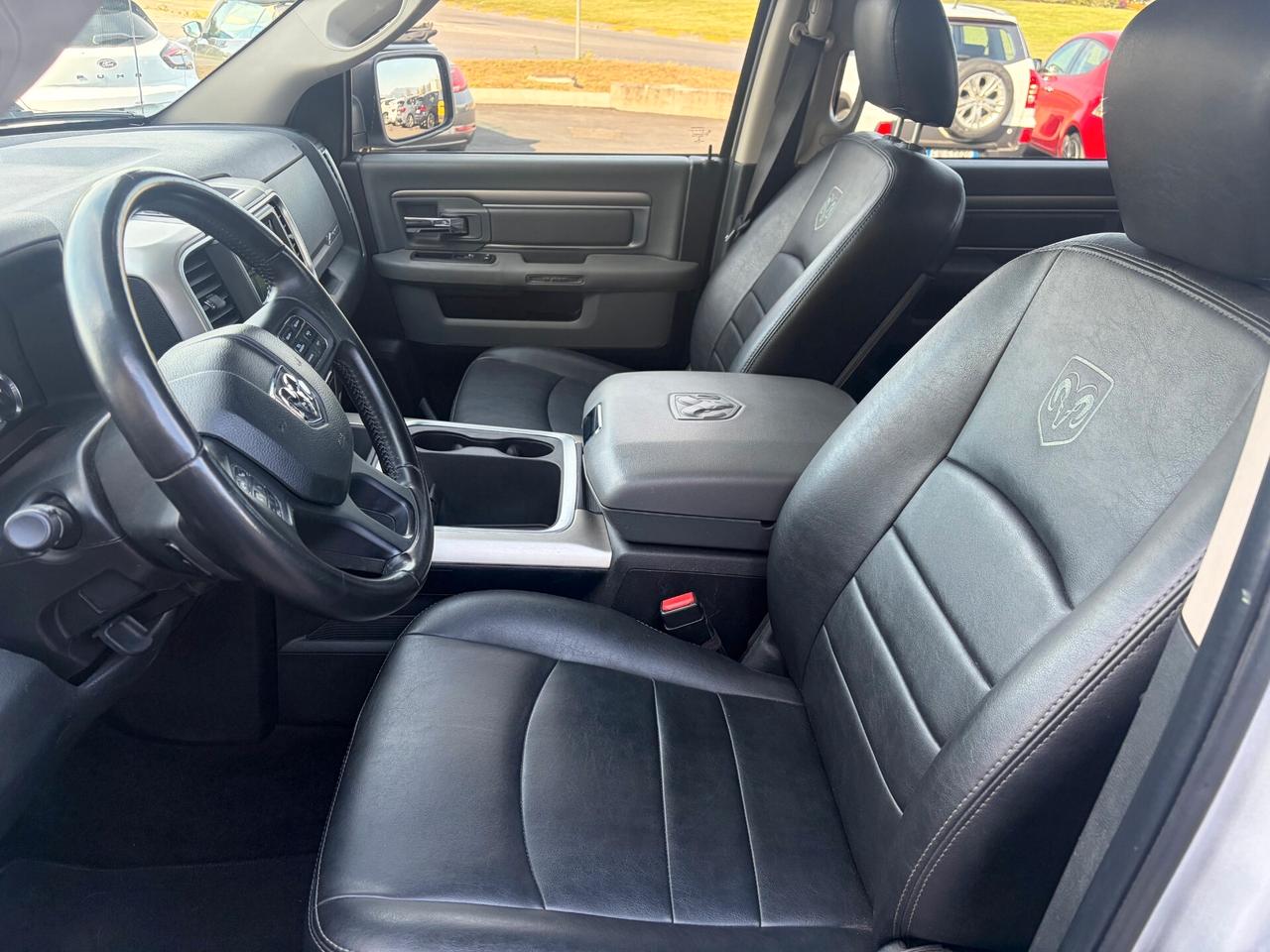 Dodge RAM 1500 5.7 V8 BIGHORN + GPL