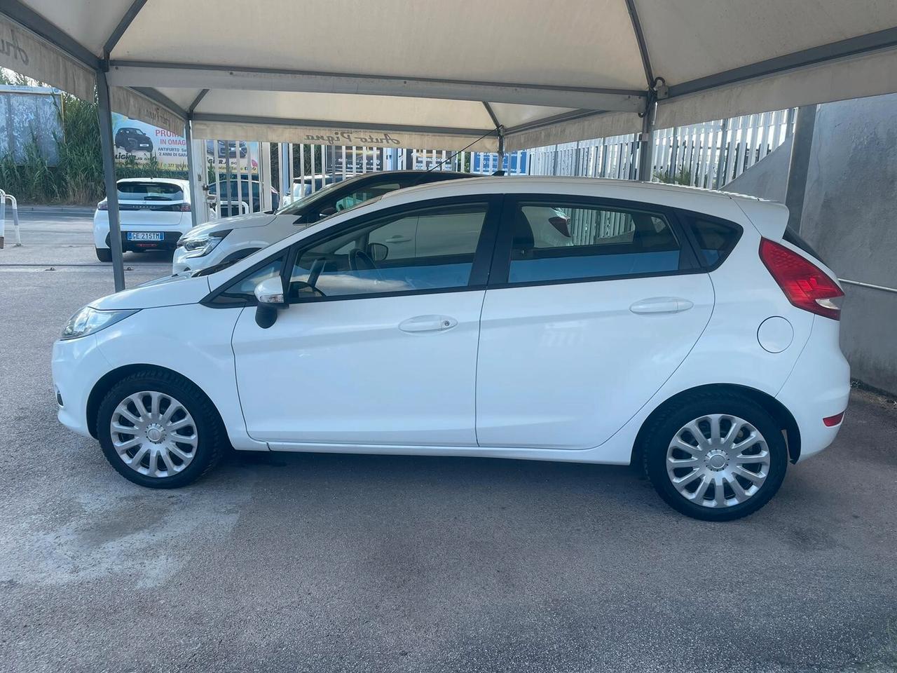Ford Fiesta Fiesta+ 1.4 5 porte Bz.- GPL