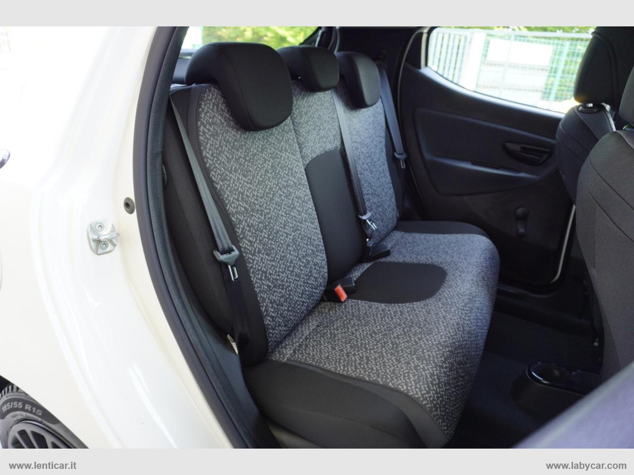 LANCIA Ypsilon 1.0 FireFly 5pS&S Hyb. Eco Silv.