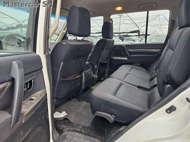 MITSUBISHI Pajero Pajero IV 2007 3.2 cr Instyle 5p auto - FD474XX