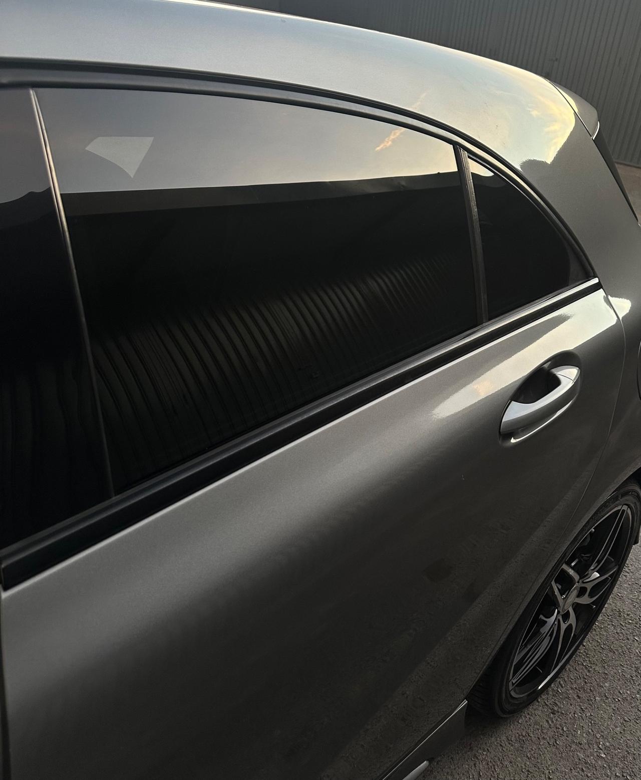 Mercedes-Benz A 200d Automatic Premium AMG