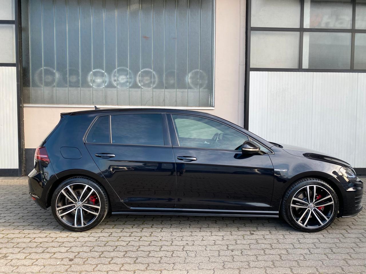 Volkswagen Golf GTD 2.0 TDI