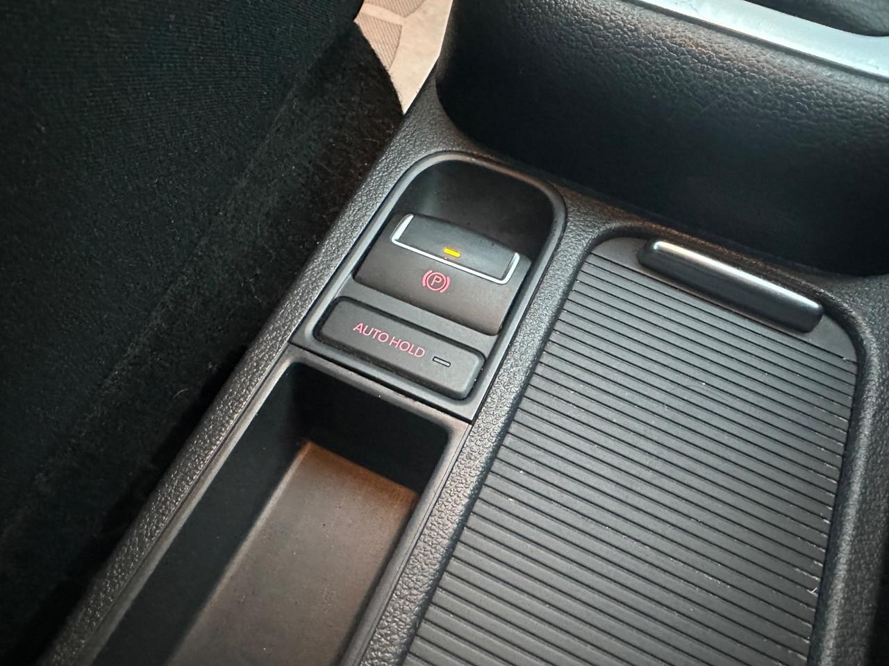 Volkswagen Tiguan 2.0 TDI 140CV 4MOTION DSG Sport & Style