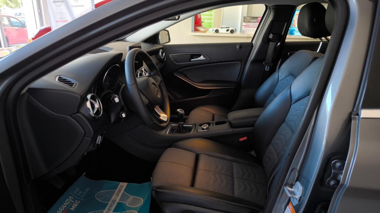 Mercedes-benz GLA 180 d Business