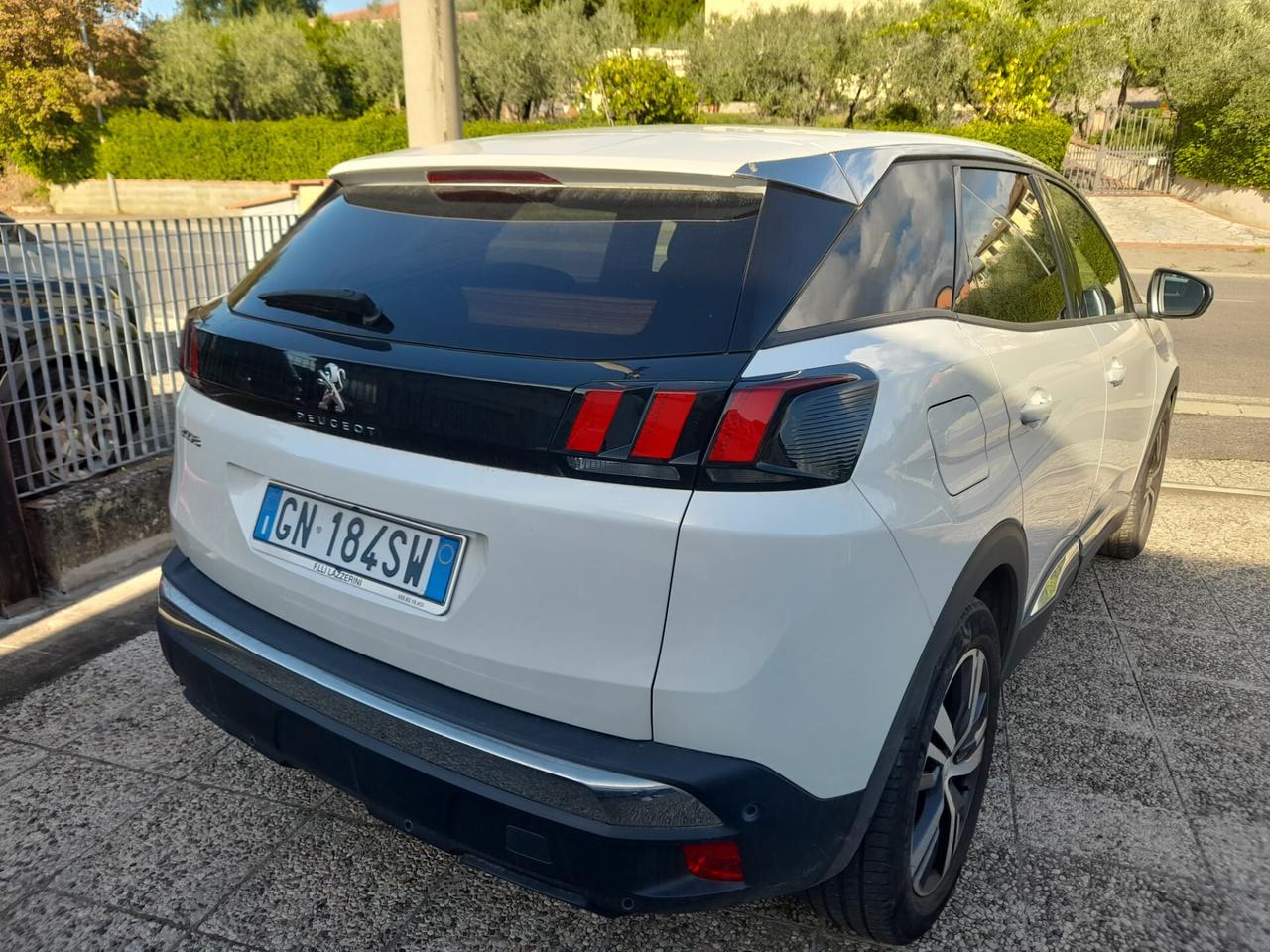 Peugeot 3008 BlueHDi 130 S&S EAT8 Allure Pack