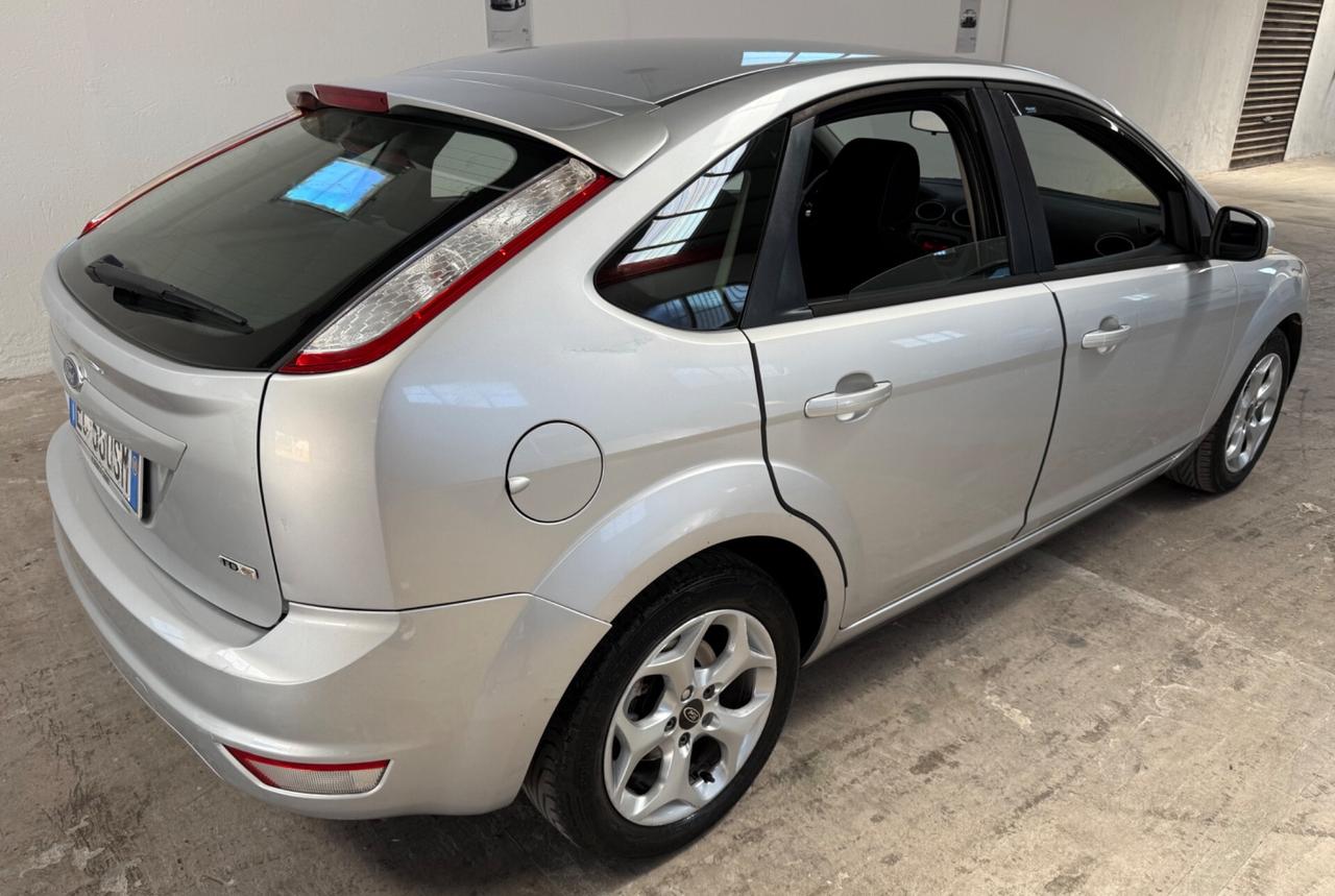 Ford Focus 1.6 TDCi 110Cv 5p - 2010