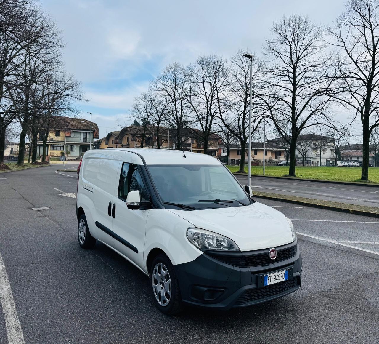 Fiat Doblo Doblò 1.4 T-Jet Natural Power PL-TN Cargo Maxi Lamierato