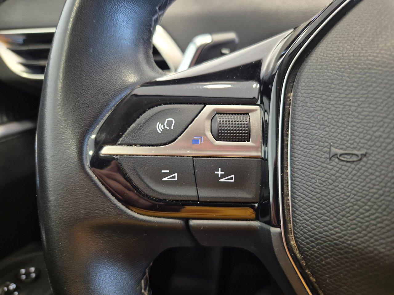 Peugeot 5008 1.5 bluehdi Allure s&s 130cv eat8 - NEOPATENTATI - Carplay - Cam - Cruise/Lim