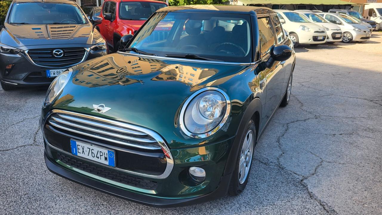 Mini Mini 1.5 Cooper D 5 porte