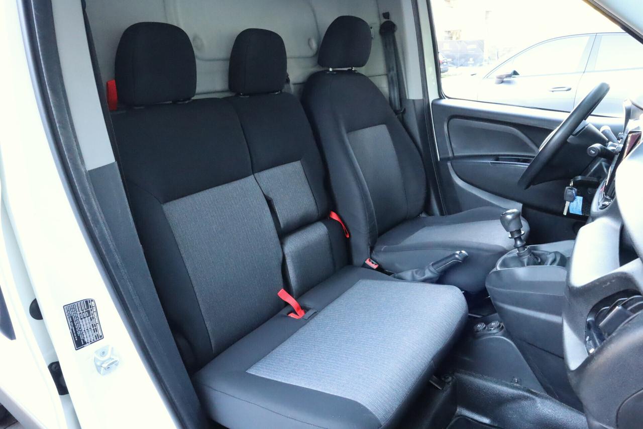Fiat Doblo 1.6 JTDM 105 CV 3 POSTI 14.250 + IVA