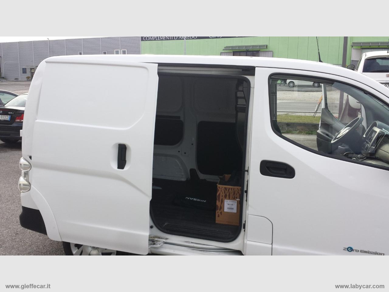 e-NV200 EV Van Business 4p.
