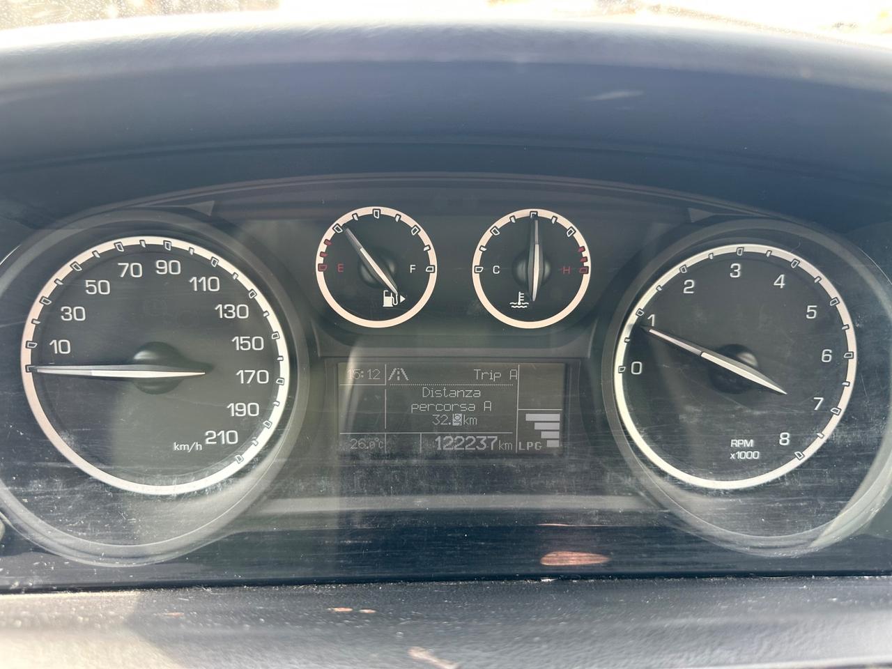Lancia Ypsilon 1.2 GPL Possibile Finanziamento