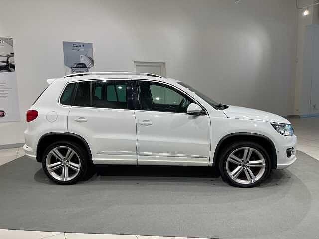 Volkswagen Tiguan 2.0 TDI 177 CV 4MOTION DSG R-Line BlueMotion Tech.