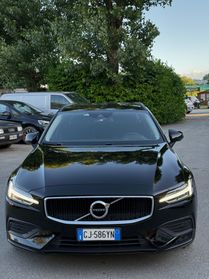 Volvo V60 B4 (d) Geartronic R-Design