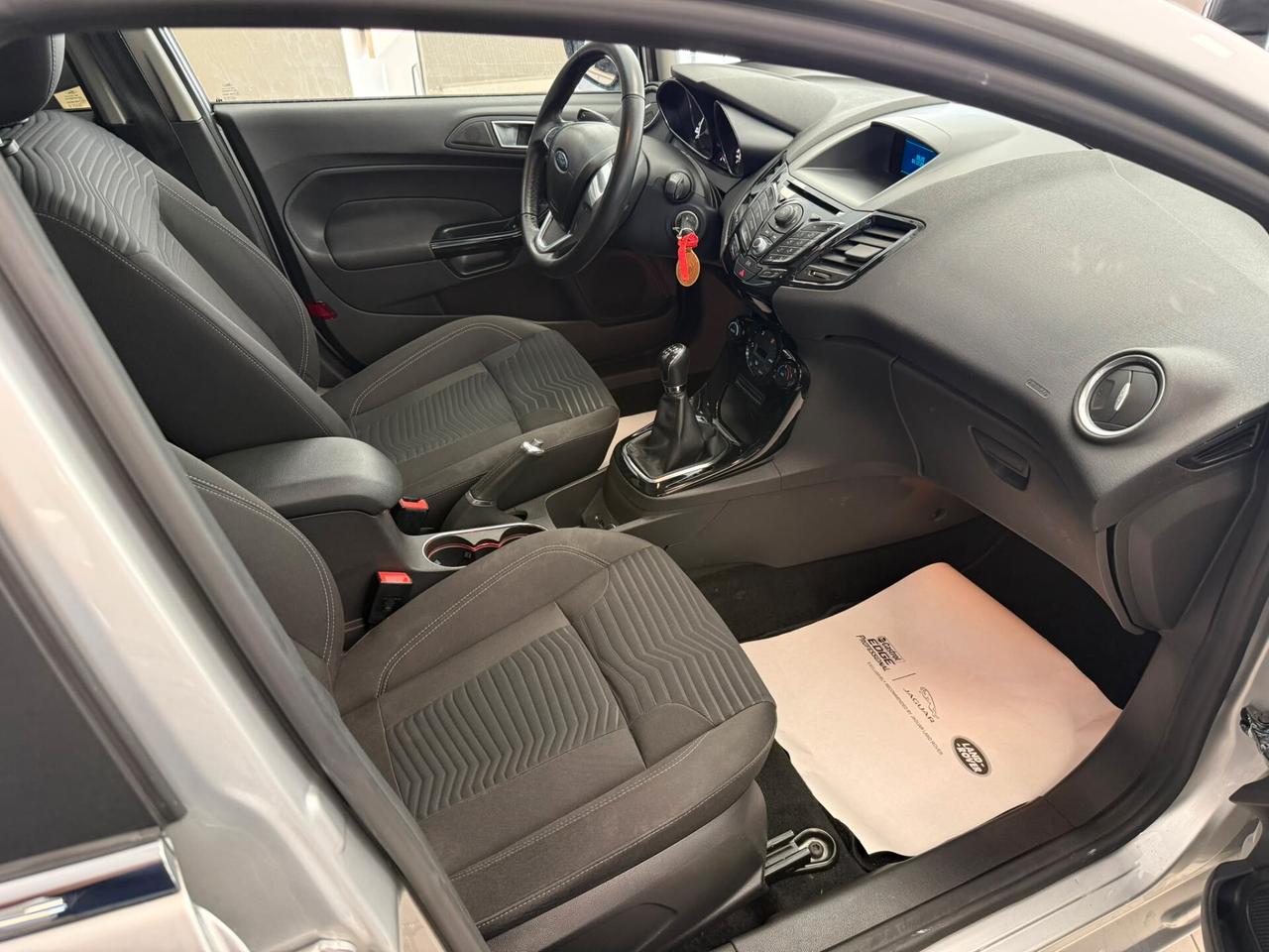 Ford Fiesta 1.0 80CV 5 porte Titanium