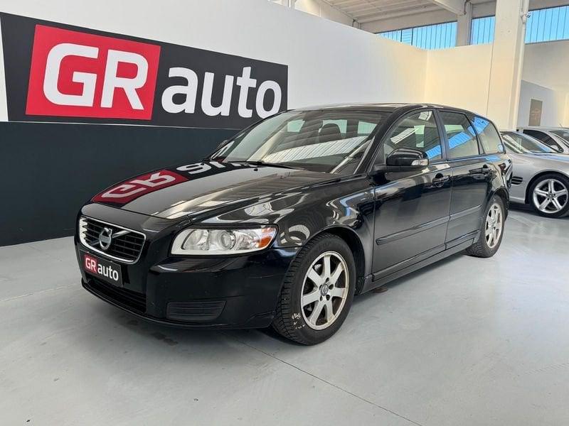 Volvo V50 V50 1.6 d2 R-design 115cv