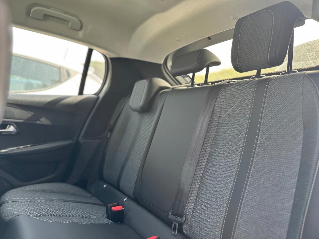 Peugeot 208 PureTech 100 Stop&Start 5 porte Style