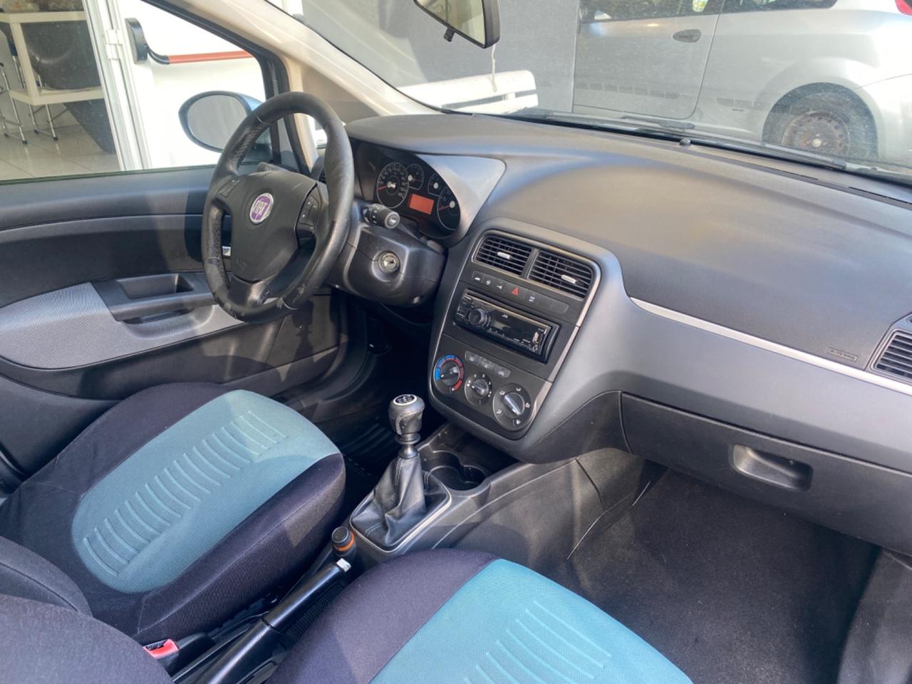 Fiat Grande Punto 1.3 MJT 90 CV 5 porte Dynamic