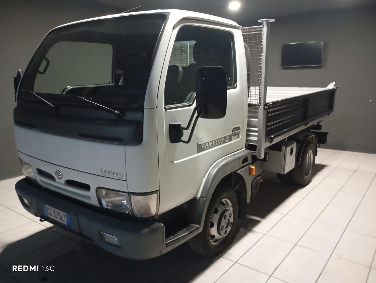 Nissan CABSTAR 3.0 GPL/DIESEL RIBALTABILE