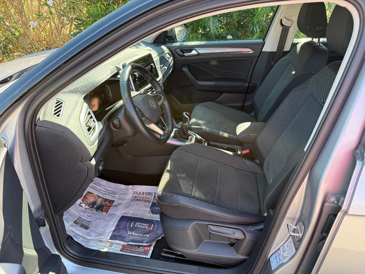 VOLKSWAGEN - T-Roc - 1.0 TSI Style