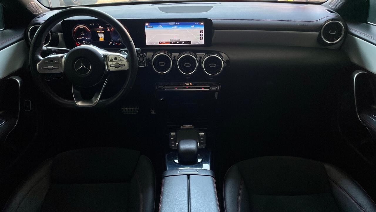 MERCEDES-BENZ CLA 2.0 SHOOTING BRAKE BUSINESS 116 CV - FULL LED, VIRTUAL COCKPIT, NEOPATENTATI