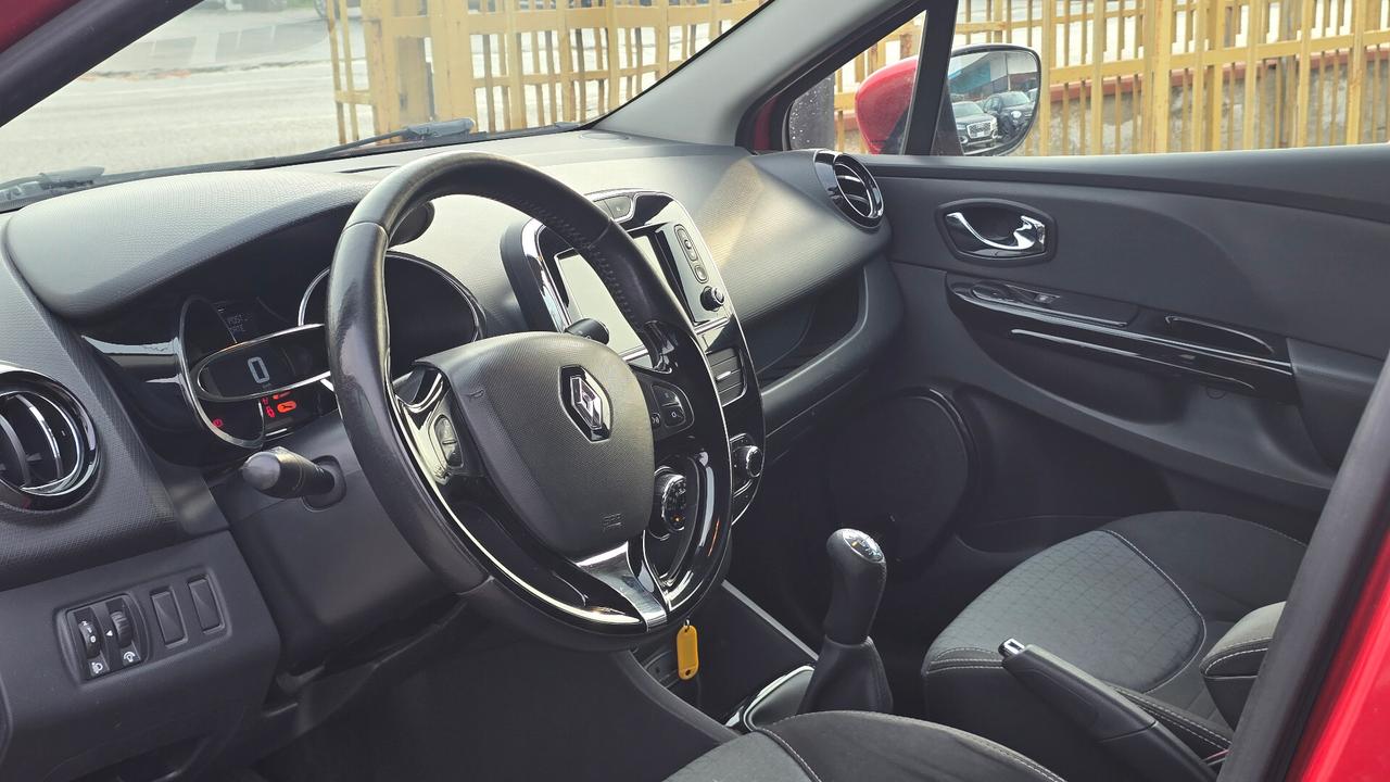 Renault Clio 1.5 dCi 8V 75CV 5 porte Wave