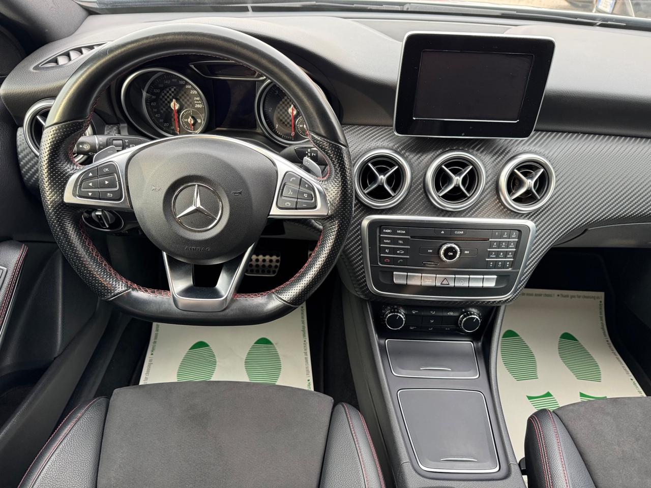 Mercedes-benz A 180 A 180 d Premium