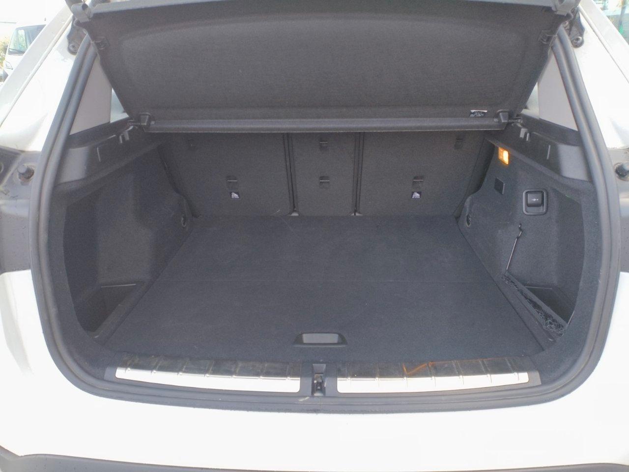 BMW X1 xdrive25e Business Advantage auto
