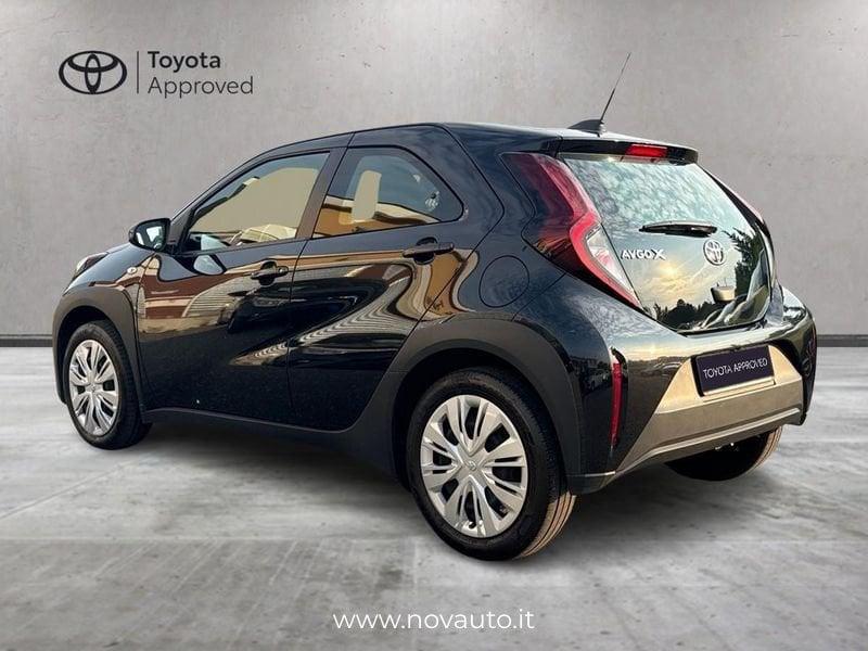 Toyota Aygo X Aygo X 1.0 Active 72cv