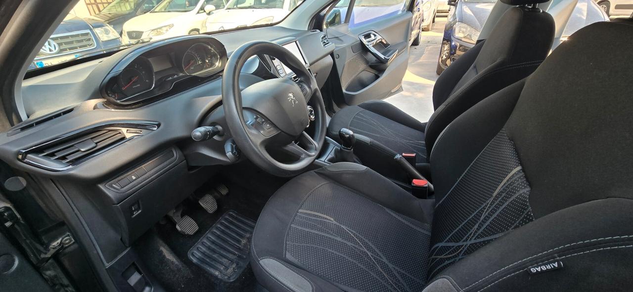 Peugeot 208 1.4 HDi 68 CV 5 porte Access