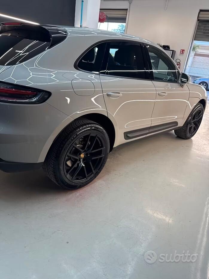 Porsche Macan 2.0-fuoristrada/Suv 5 porte