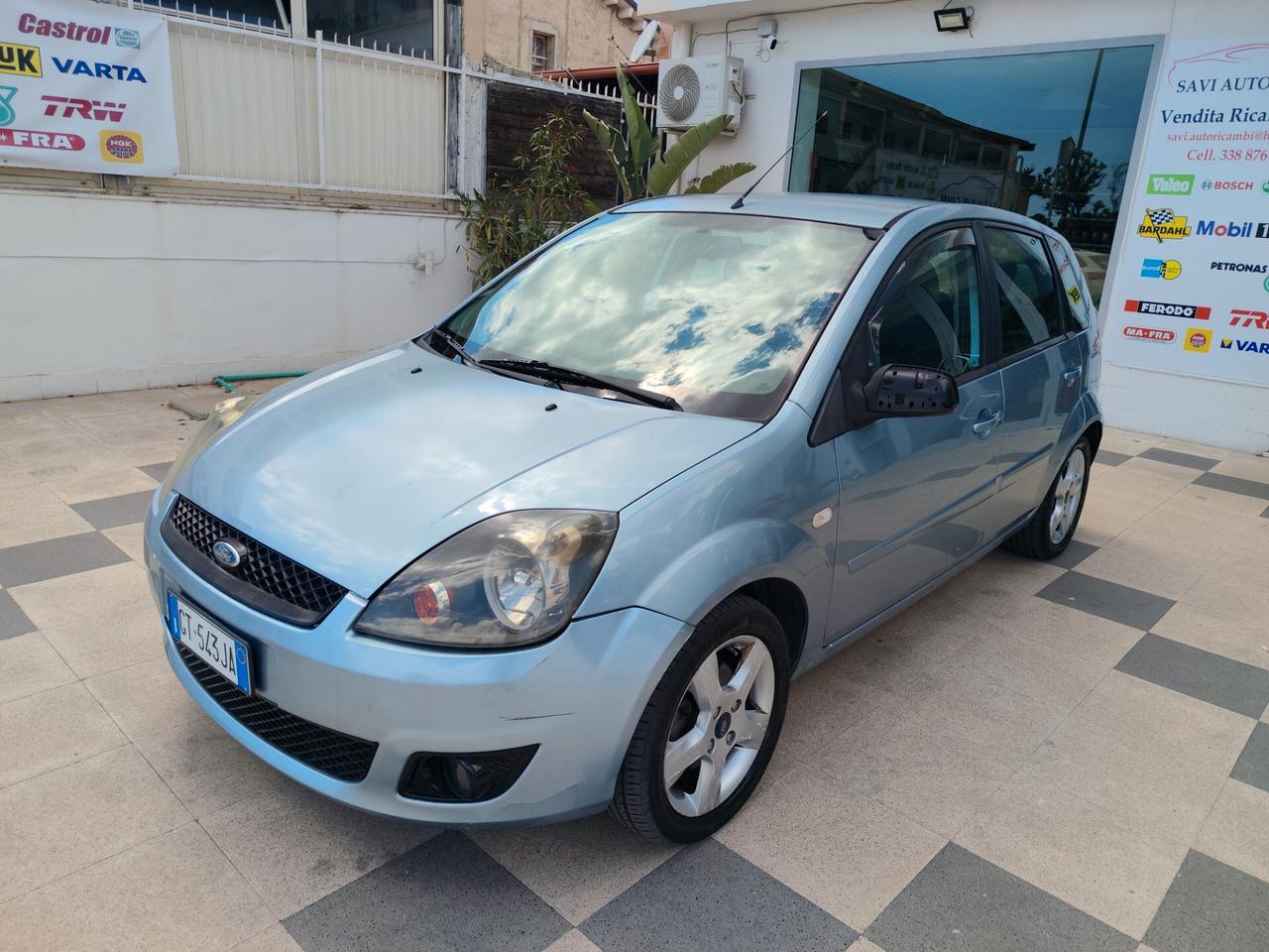 Ford Fiesta 1.4 TDCi 5p. Ghia
