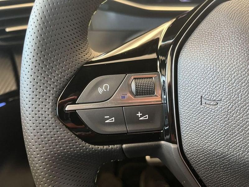 Peugeot 2008 2008 1.2 hybrid GT 145cv e-dcs6