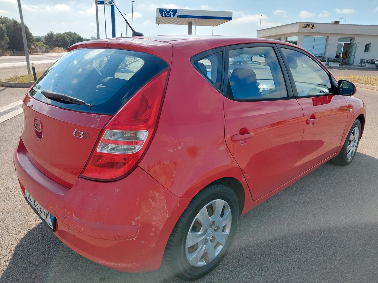 Hyundai i30 1.4 16V 109CV 5p.