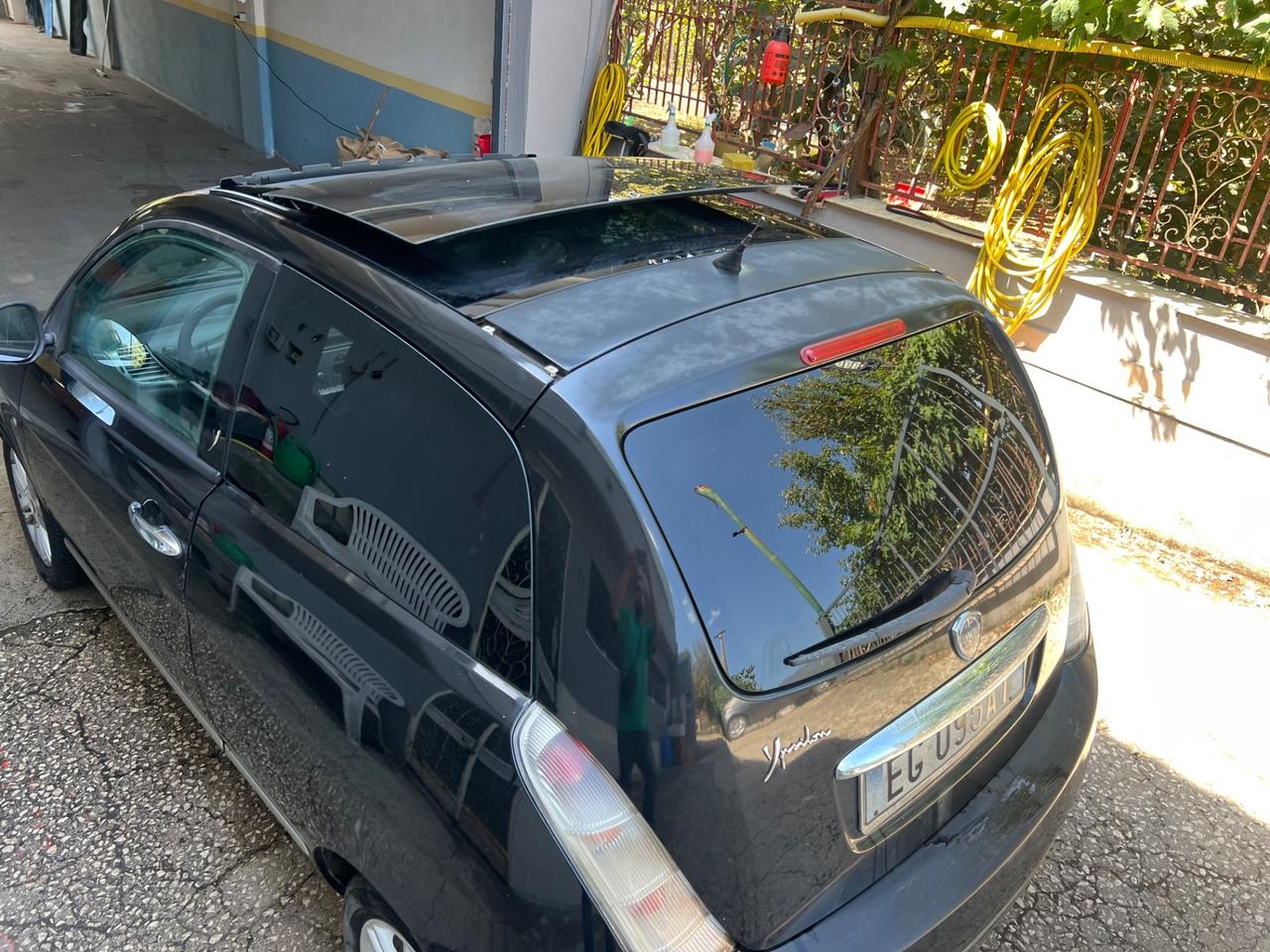 Lancia Ypsilon 1.3 MJT 75 CV Tetto apribile