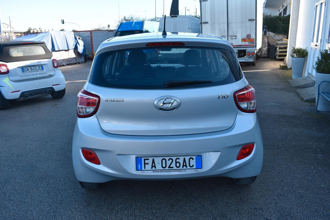 Hyundai i10 1.0 i NEOPATENTATI