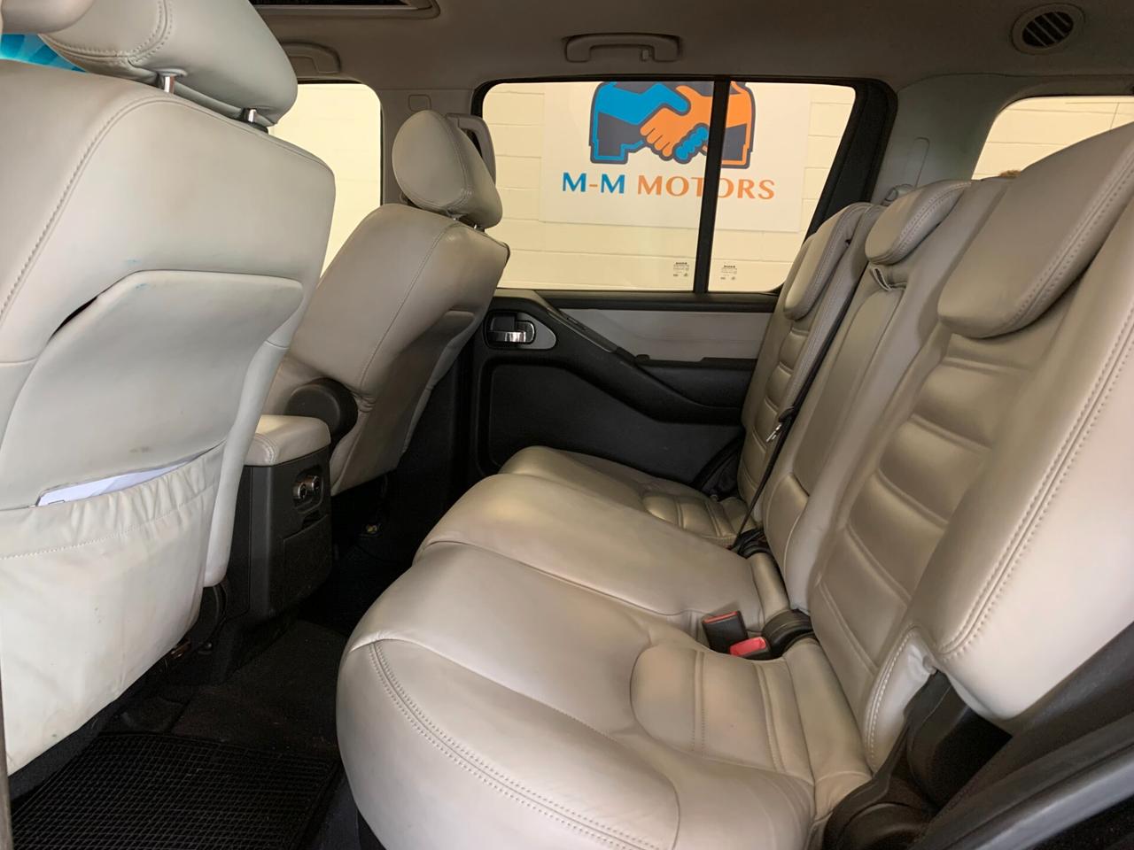 Nissan Pathfinder 2.5 dCi LE Platinum