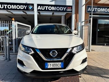 Nissan Qashqai 1.5 dCi 115 CV Business NAVI RETROCAMERA-1 PROPR.