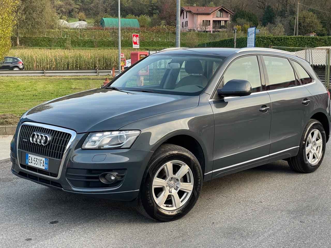 Audi Q5 2.0 TDI 143 CV quattro 4 ruote motrici