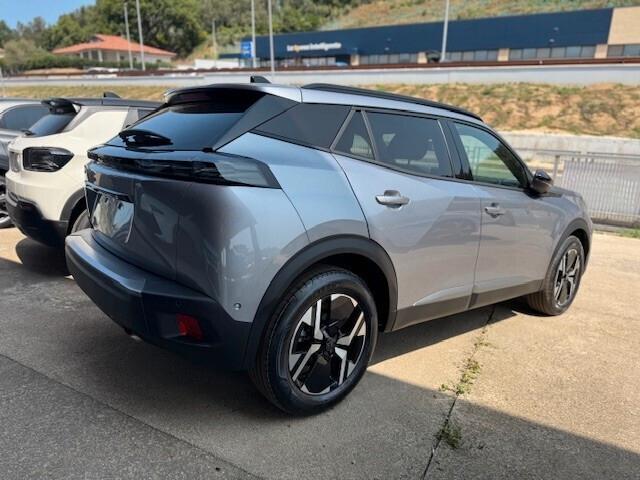 Peugeot 2008 PureTech 100 S&S Allure-KM 0