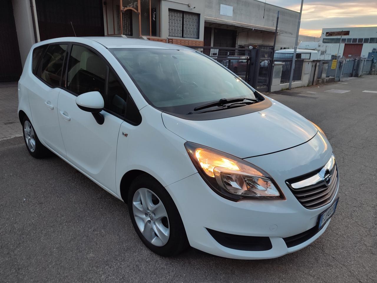 OPEL MERIVA 2017 A GPL DI CASA EURO6B BELLA