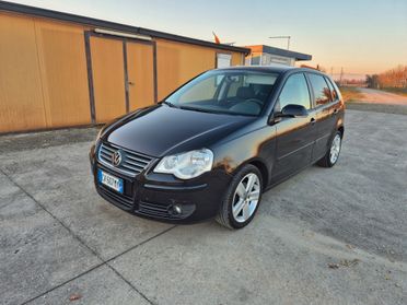 Volkswagen Polo 1.4/75CV 16V 5p.