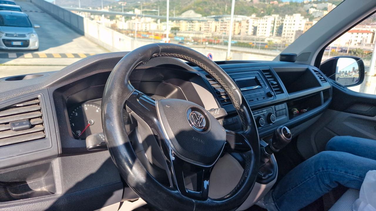 Volkswagen Caravelle 2.0 TDI 102CV PC Trendline