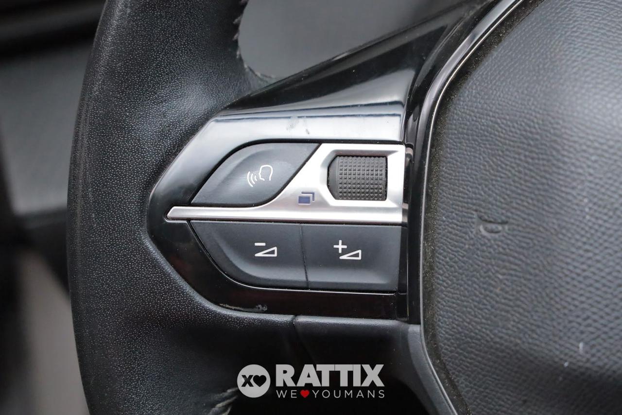 Peugeot e-208 motore elettrico 100kW Allure