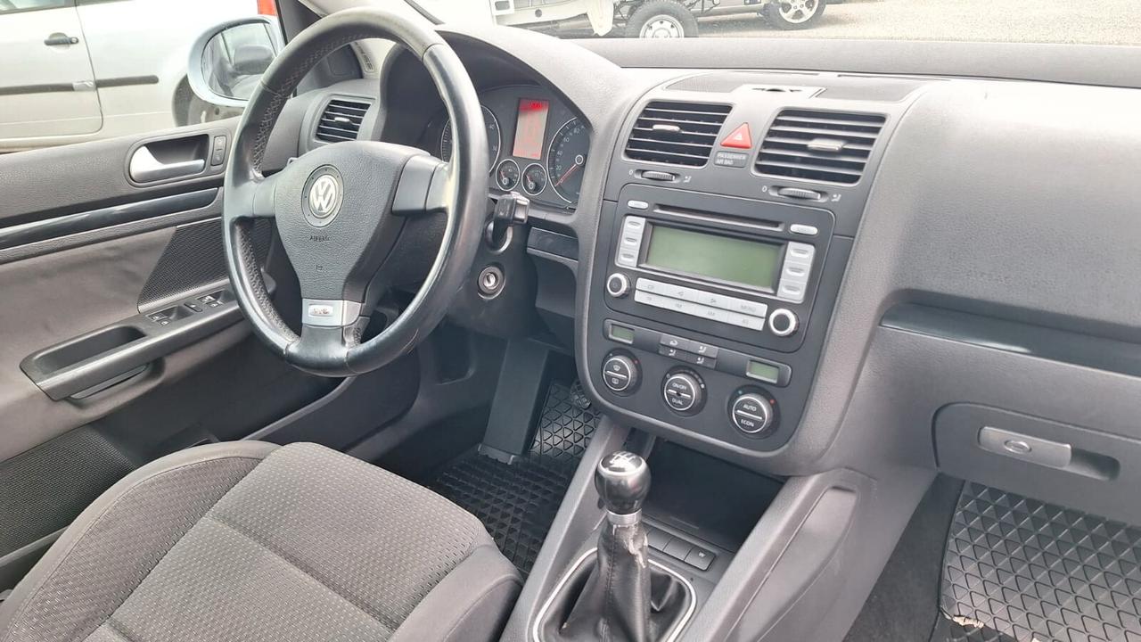 Volkswagen Golf 2.0 TDI 5p. GTD