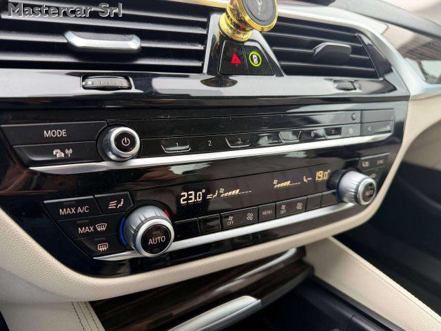BMW 540 LCI 540d mhev 48V xdrive Luxury auto - GG154PZ