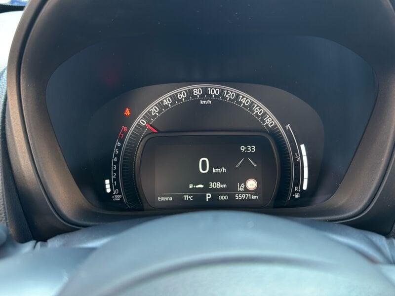 Toyota Aygo X 1.0B (72 CV) Trend Air S-CVT