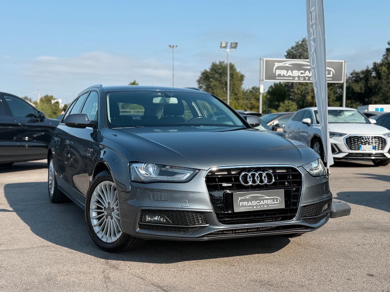 Audi A4 Avant 2.0 TDI 177 CV quattro S tronic /KM DOC/DISTRIB. OK